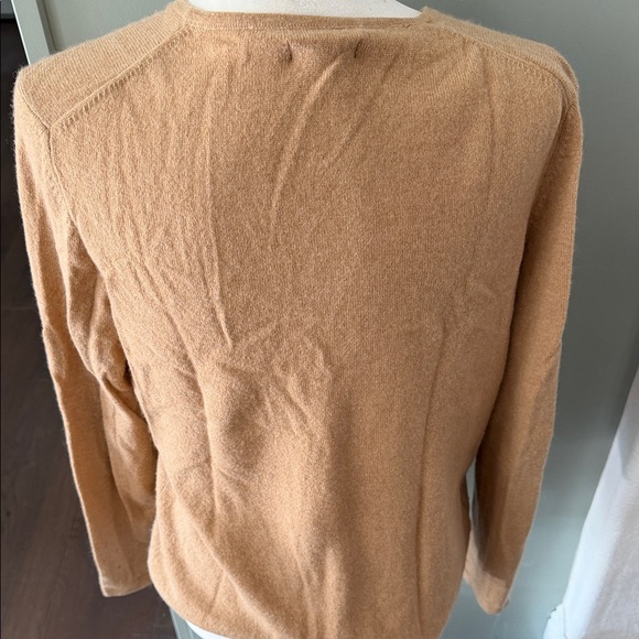Preview International Soft Tan Cardigan100% cashmere - Picture 5 of 15